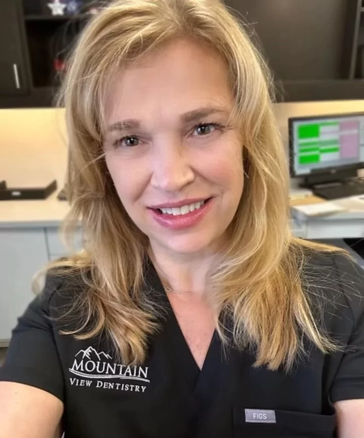 Linda Massaro